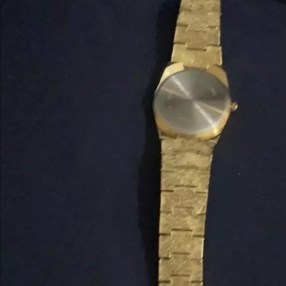 Watch - Picture 3 of 4